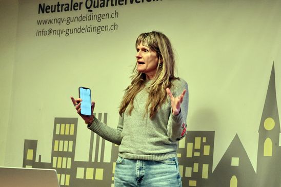 Florence Maeder zu den NQVG-Veranstaltungen (Exkursion, Ausstellung). (Foto: František Matouš)