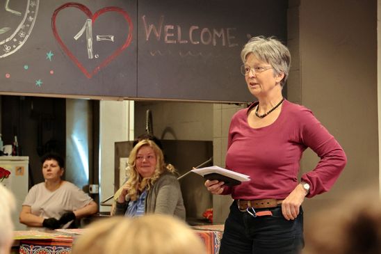 Revisorin Wiebke Egli attestiert dem Kassier eine tadellose Buchführung. (Foto: František Matouš)