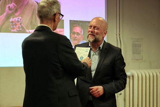 Der abtretende überreicht dem frischgewählten Präsidenten Christian Haering einen "Key" für das neue Amt. (Foto: František Matouš)