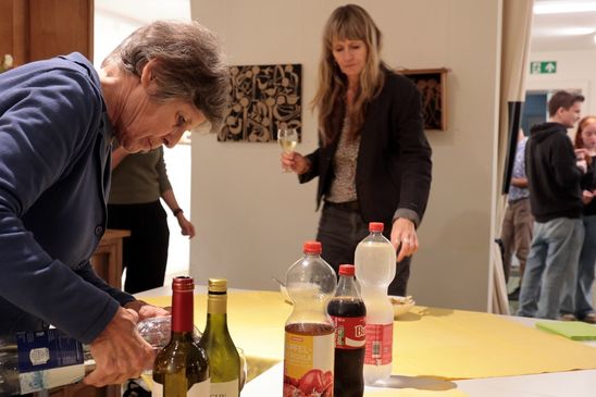 Jacqueline Martin (Präsidentin Verein GundeliDräff) und Florence Maeder (Veranstaltungen NQVG)